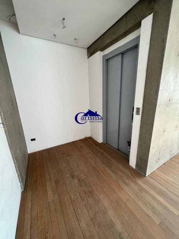 Apartamento à venda com 4 quartos, 227m² - Foto 5