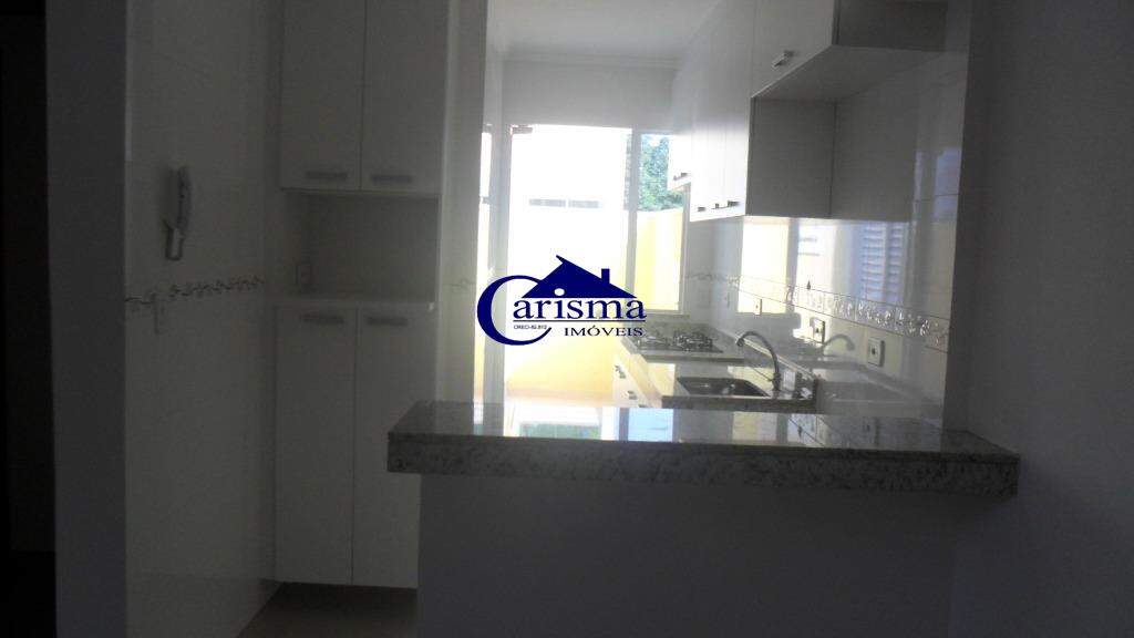 Apartamento à venda com 2 quartos, 65m² - Foto 4