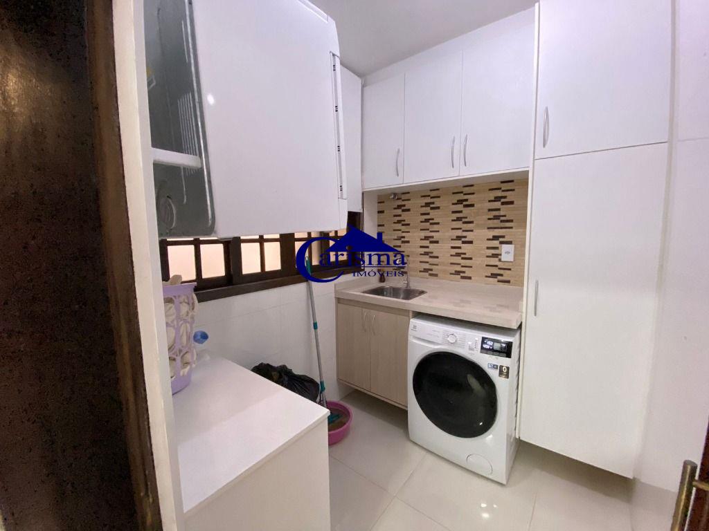 Apartamento à venda com 3 quartos, 110m² - Foto 19