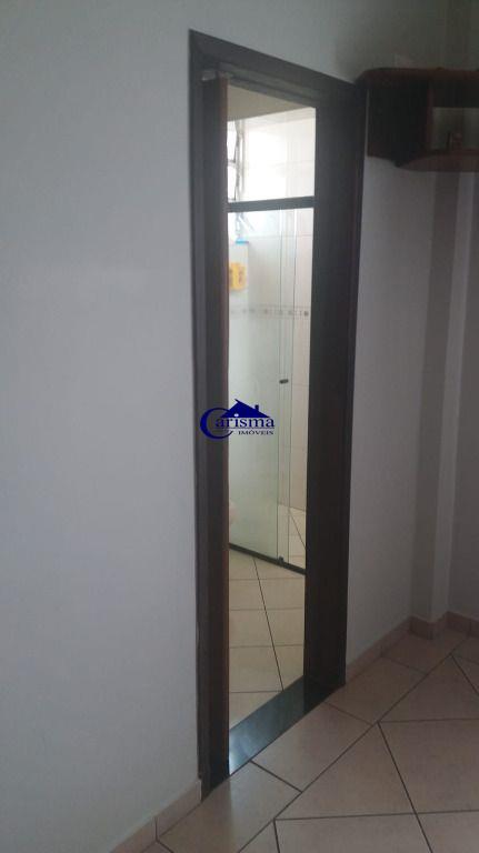 Apartamento à venda com 3 quartos, 140m² - Foto 13