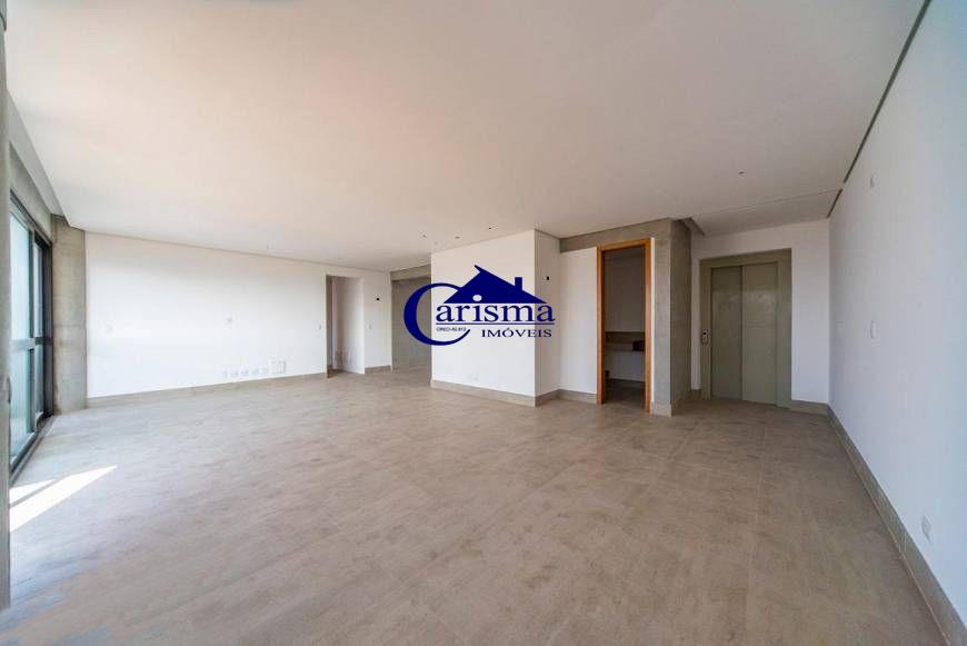 Apartamento à venda com 3 quartos, 155m² - Foto 2