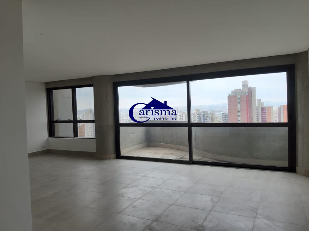 Apartamento à venda com 3 quartos, 155m² - Foto 1