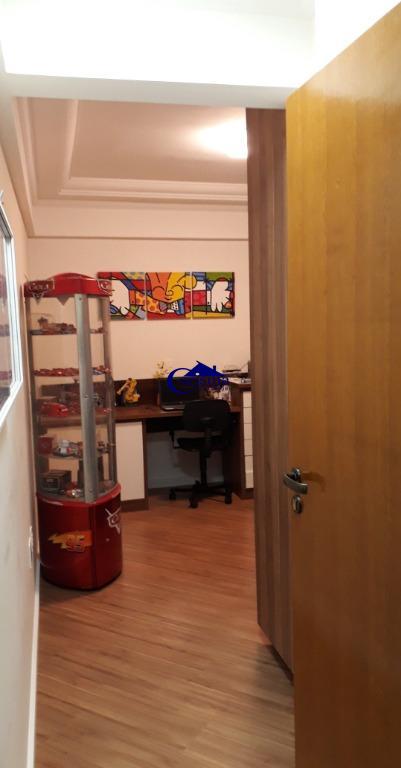 Apartamento à venda com 3 quartos, 145m² - Foto 11