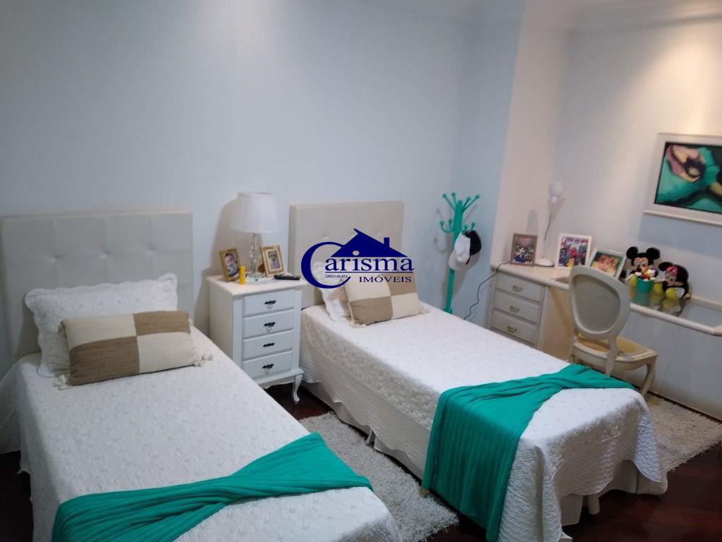 Apartamento à venda com 4 quartos, 260m² - Foto 18