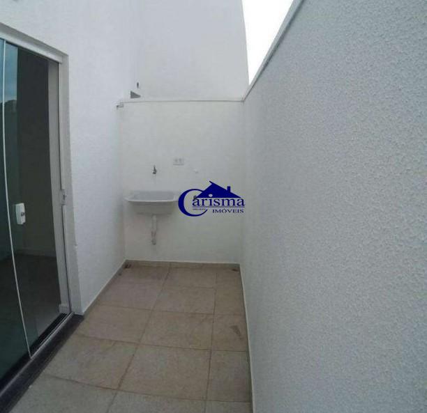 Sobrado à venda com 2 quartos, 100m² - Foto 1