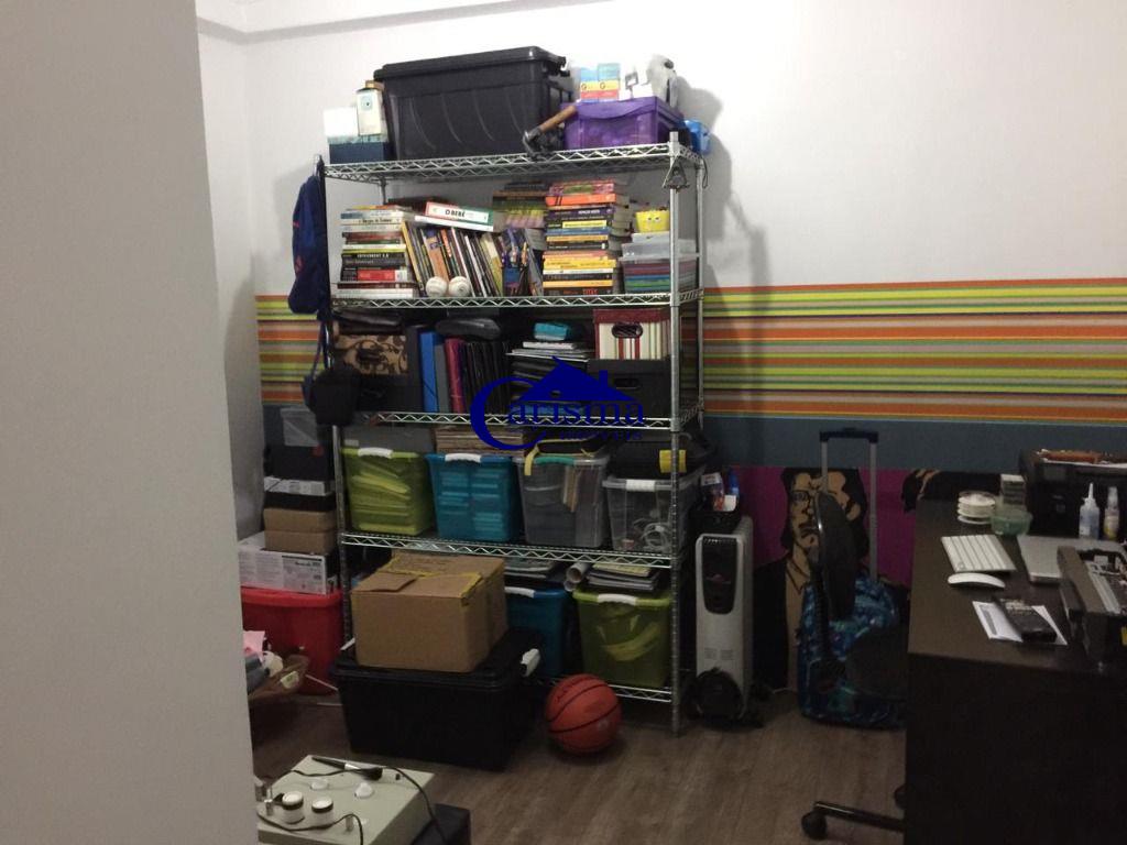 Apartamento à venda com 3 quartos, 82m² - Foto 11