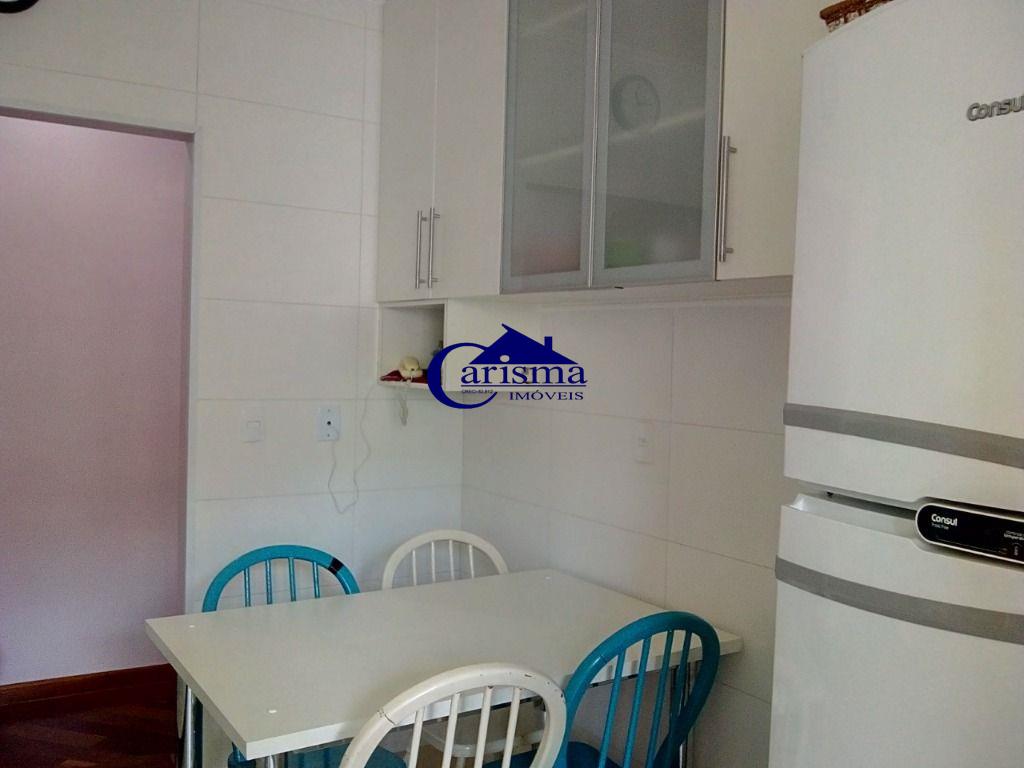 Apartamento à venda com 3 quartos, 76m² - Foto 9