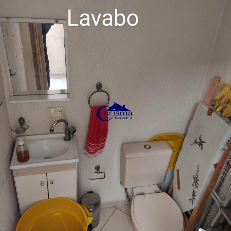 Sobrado à venda com 2 quartos, 120m² - Foto 24