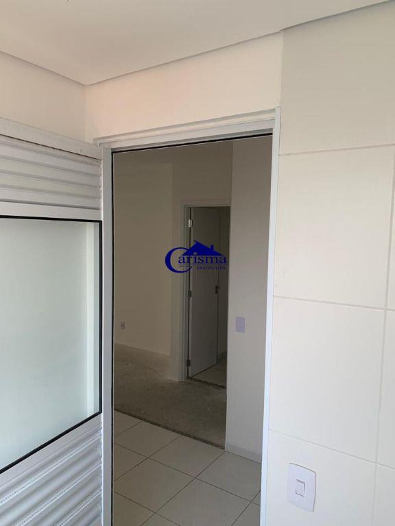 Apartamento à venda com 2 quartos, 68m² - Foto 10