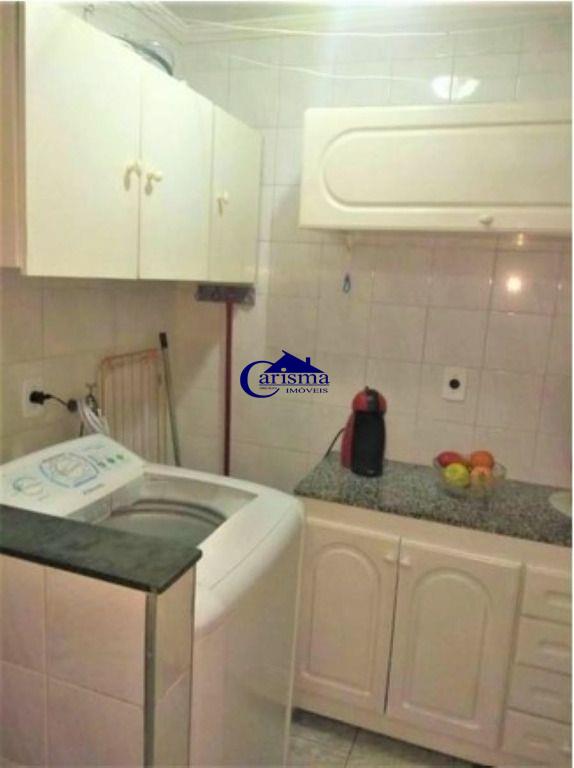 Apartamento à venda com 2 quartos, 61m² - Foto 11