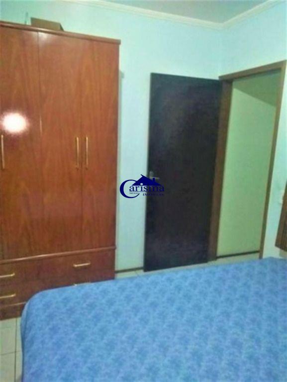 Apartamento à venda com 2 quartos, 61m² - Foto 9