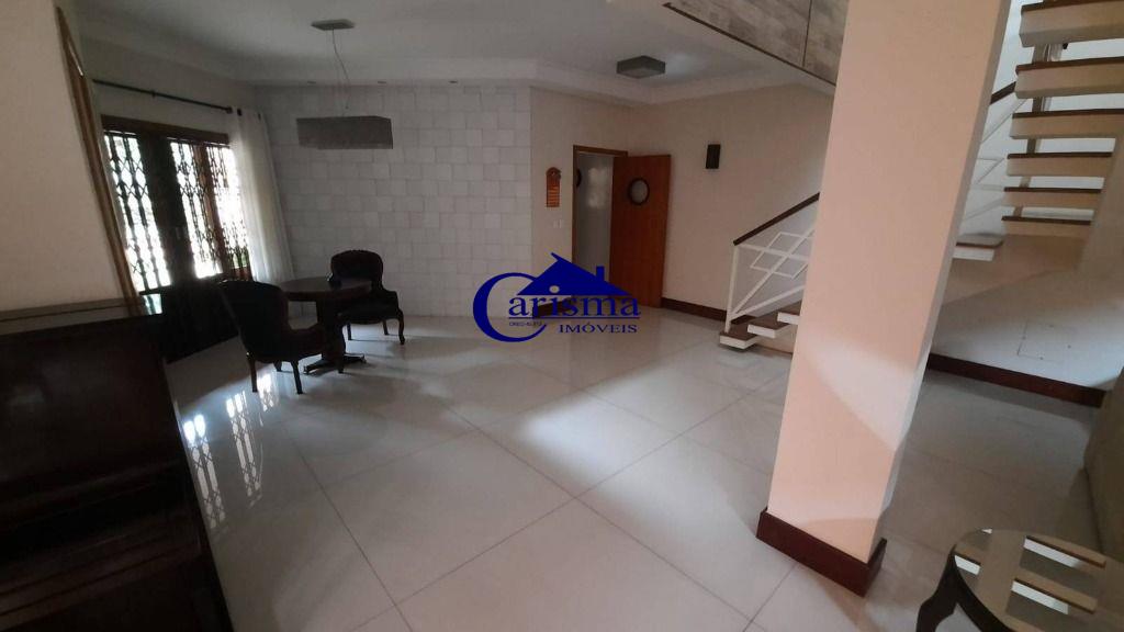 Sobrado à venda com 3 quartos, 320m² - Foto 6