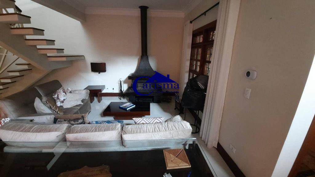 Sobrado à venda com 3 quartos, 320m² - Foto 3