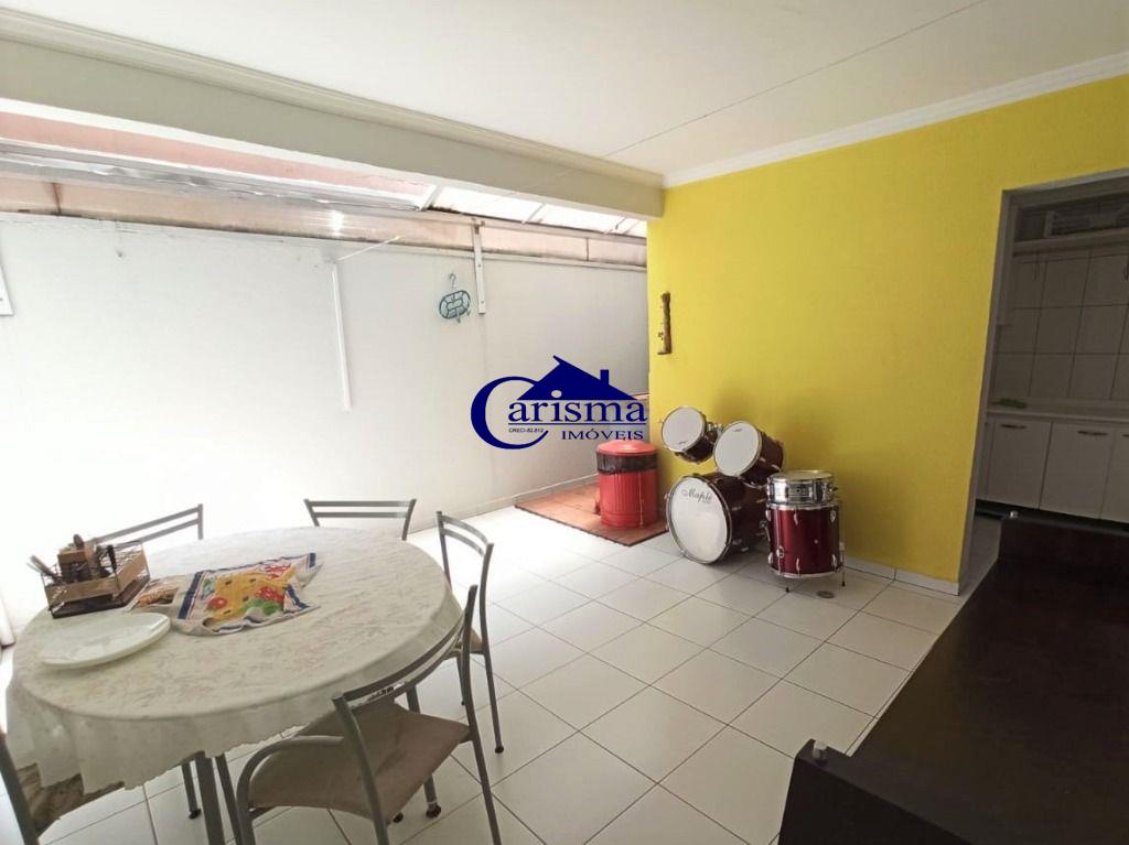 Sobrado à venda com 3 quartos, 207m² - Foto 5