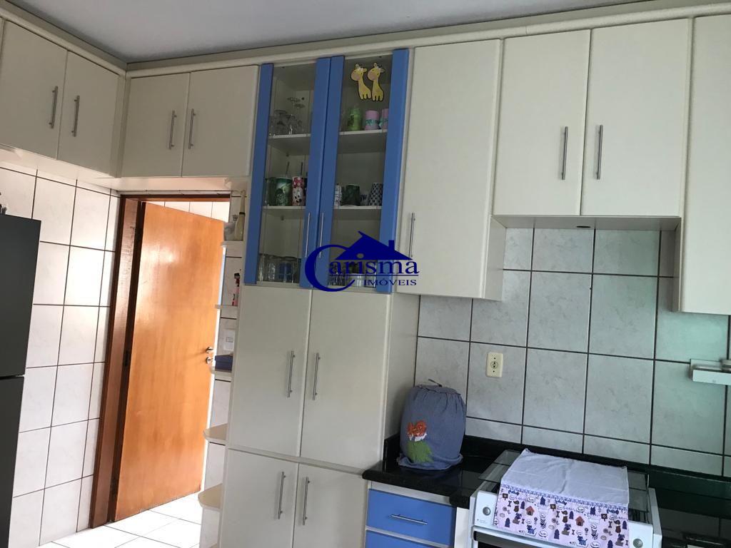 Sobrado à venda com 3 quartos, 309m² - Foto 5