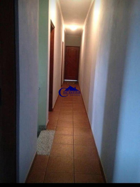 Sobrado à venda com 3 quartos, 309m² - Foto 9