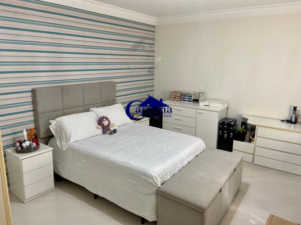 Sobrado à venda com 3 quartos, 152m² - Foto 1