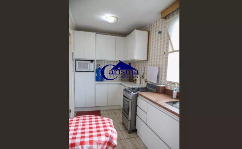 Apartamento à venda com 2 quartos, 63m² - Foto 5