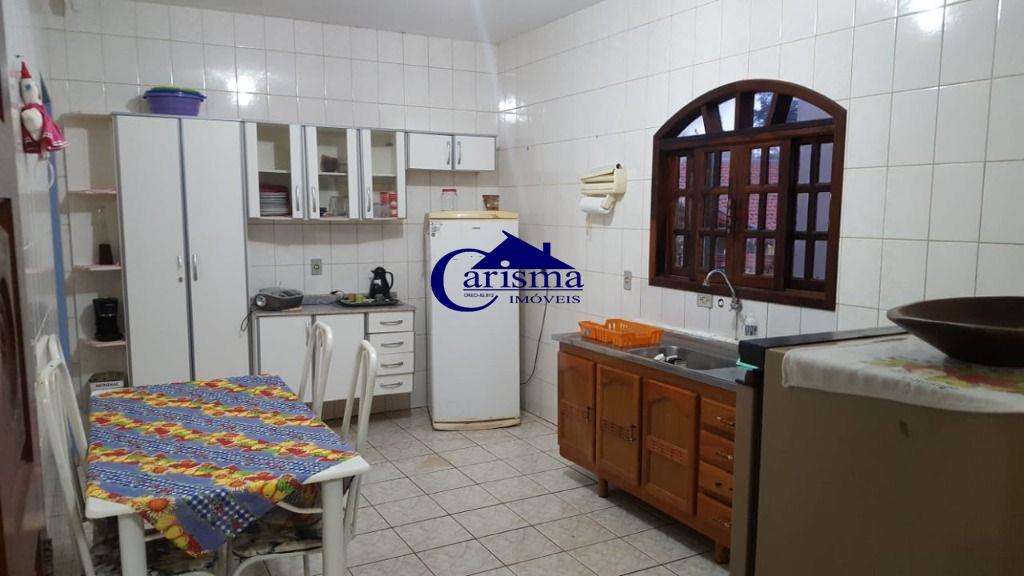 Casa à venda com 2 quartos, 100m² - Foto 18