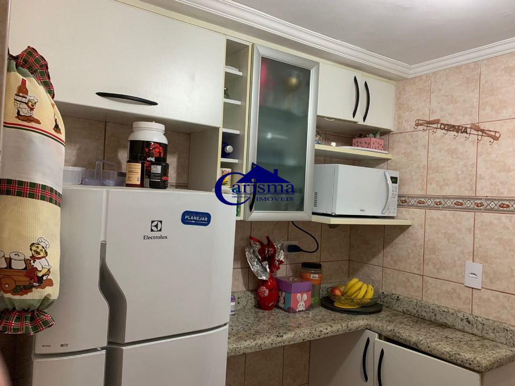 Apartamento à venda com 2 quartos, 50m² - Foto 11