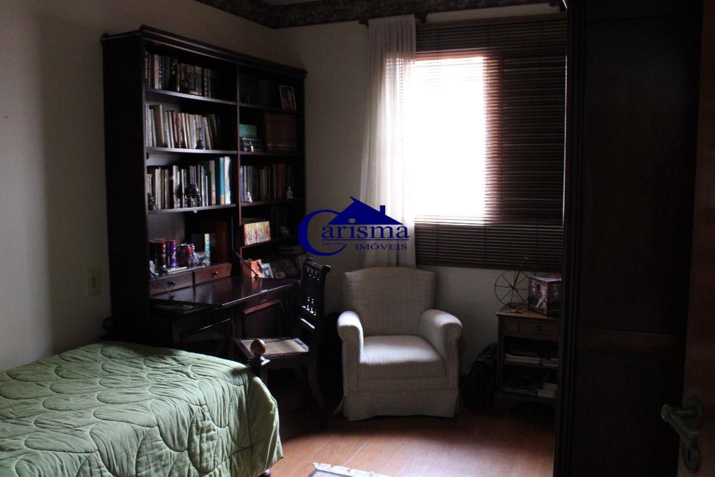 Apartamento à venda com 3 quartos, 161m² - Foto 32