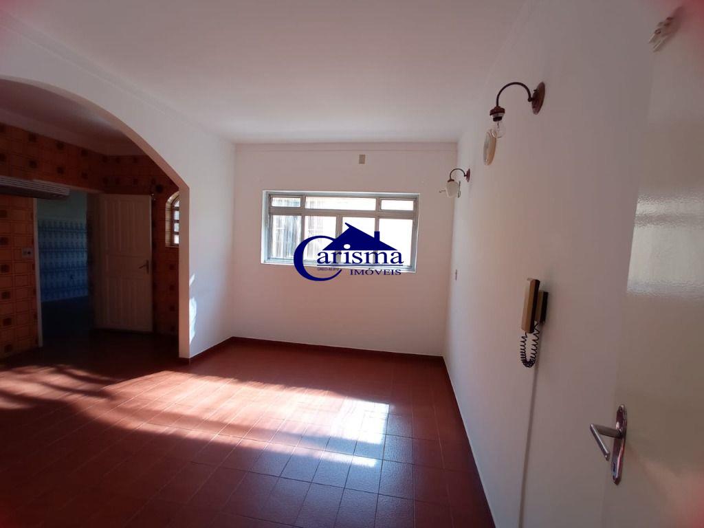 Sobrado à venda com 3 quartos, 200m² - Foto 3