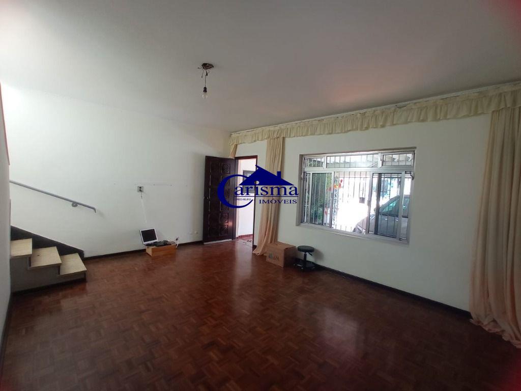 Sobrado à venda com 3 quartos, 200m² - Foto 2