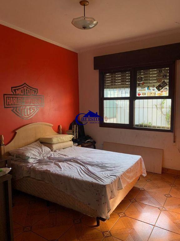 Casa à venda com 3 quartos, 261m² - Foto 18