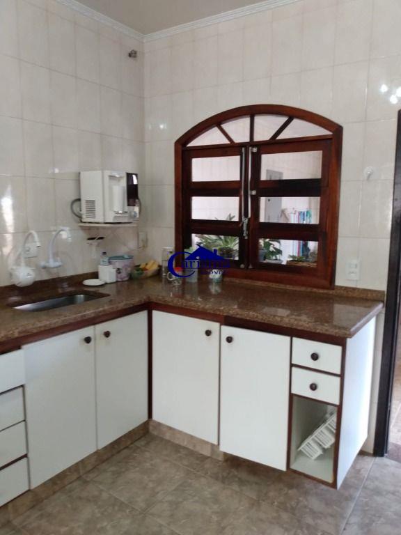 Sobrado à venda com 3 quartos, 275m² - Foto 5