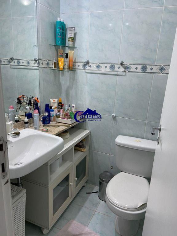 Apartamento à venda com 2 quartos, 79m² - Foto 1