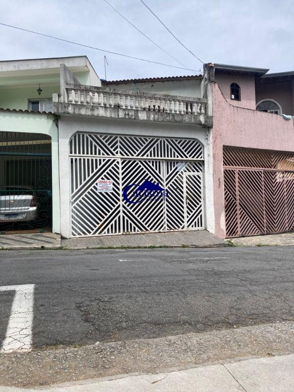 Sobrado à venda com 4 quartos, 248m² - Foto 1