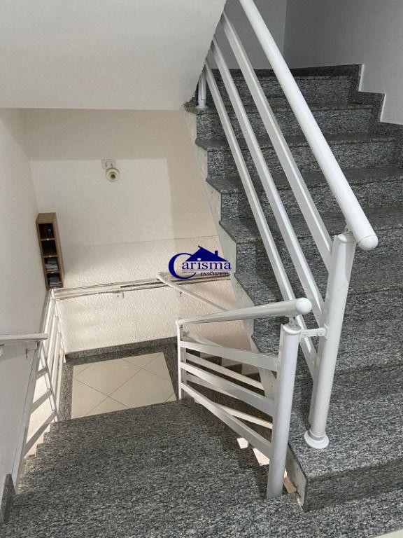 Apartamento à venda com 2 quartos, 39m² - Foto 20