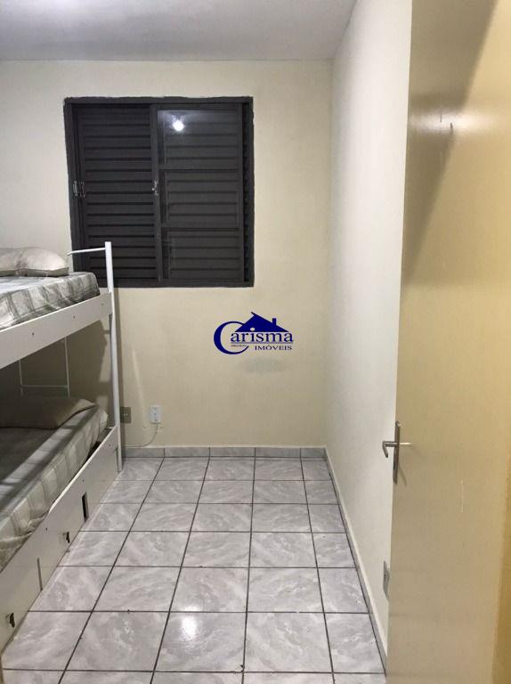 Apartamento à venda com 2 quartos, 44m² - Foto 11