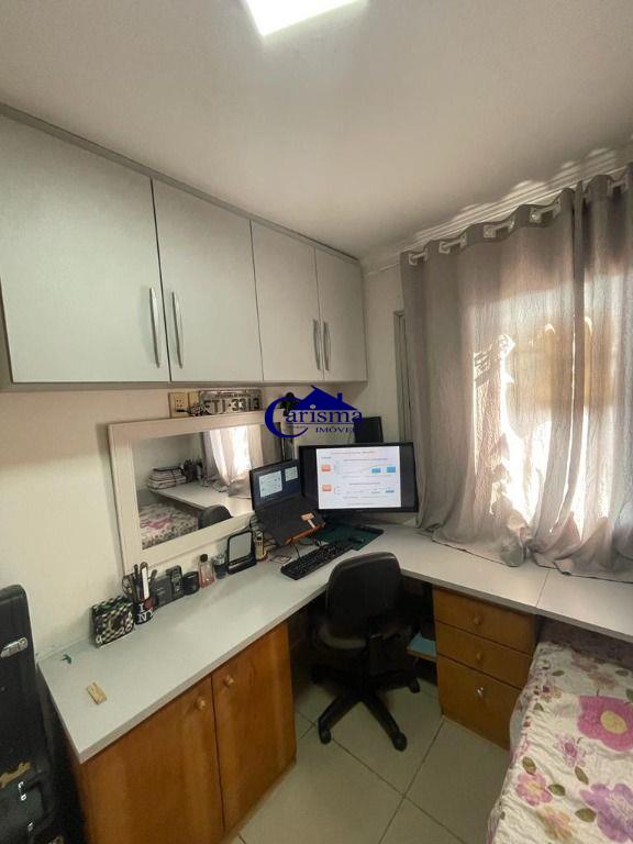 Apartamento à venda com 2 quartos, 48m² - Foto 11