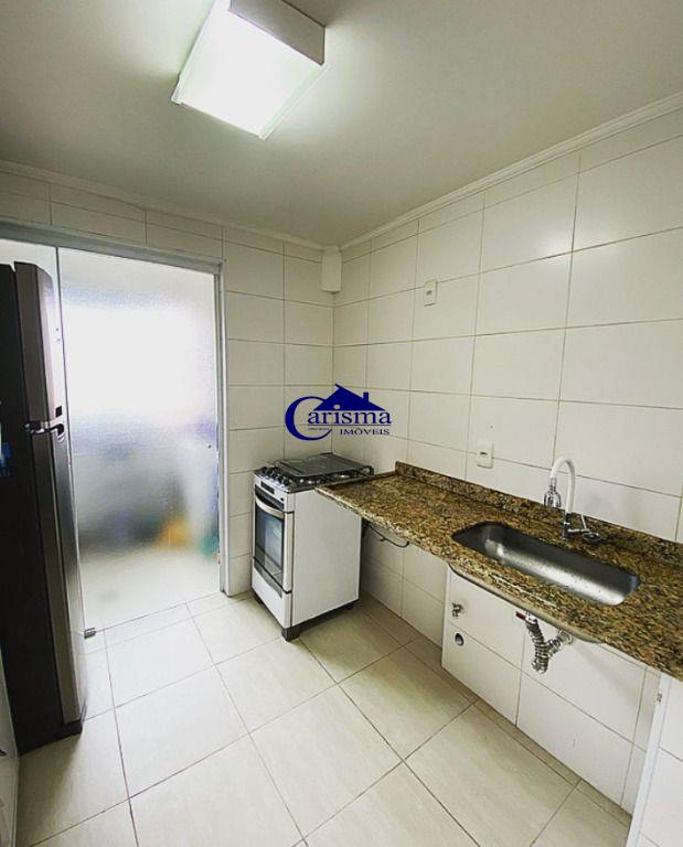 Apartamento à venda com 3 quartos, 80m² - Foto 11