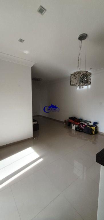 Apartamento à venda com 2 quartos, 78m² - Foto 4