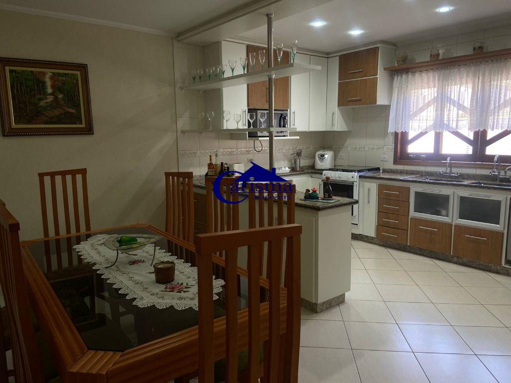 Sobrado à venda com 3 quartos, 310m² - Foto 3