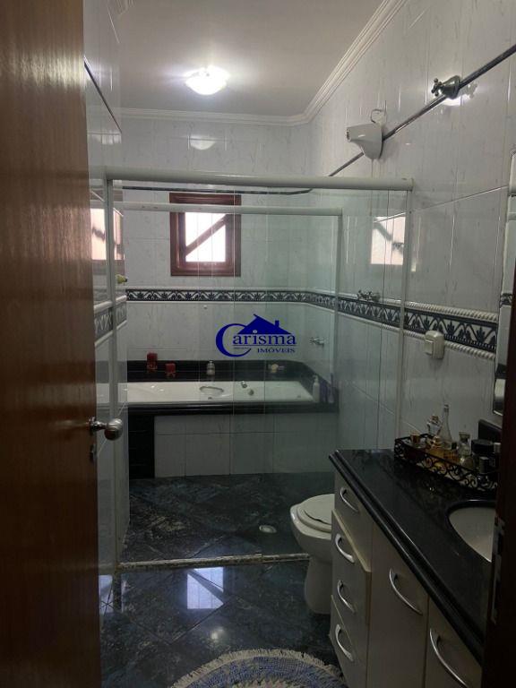 Sobrado à venda com 3 quartos, 310m² - Foto 28