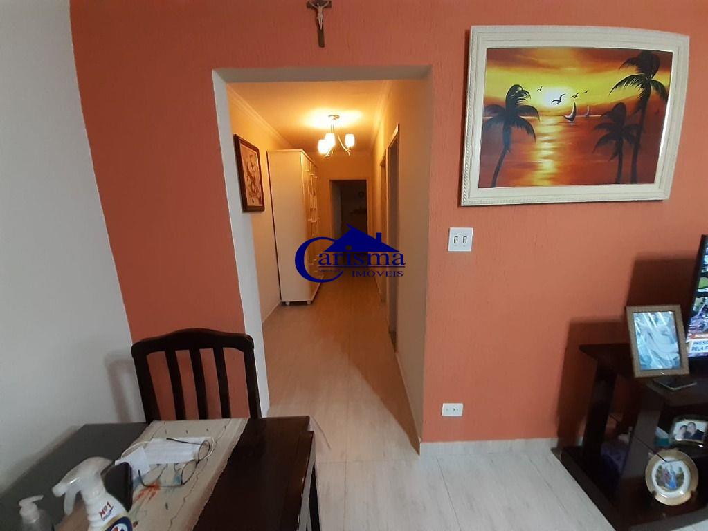 Apartamento à venda com 2 quartos, 81m² - Foto 2