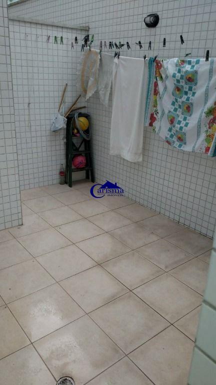 Apartamento à venda com 2 quartos, 60m² - Foto 14