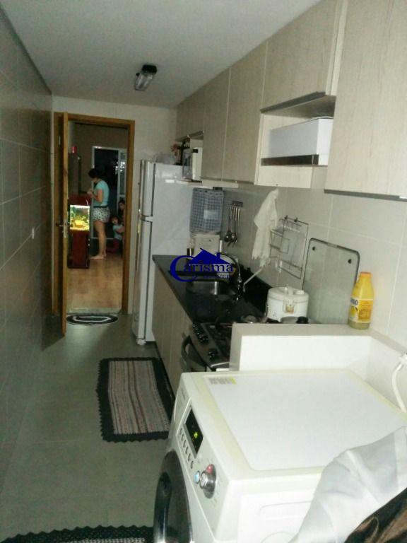 Apartamento à venda com 2 quartos, 60m² - Foto 11