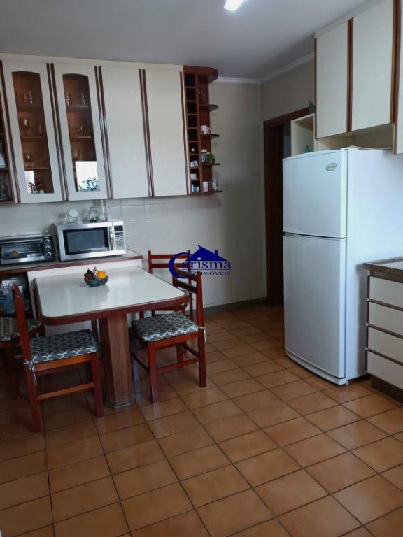 Apartamento à venda com 3 quartos, 144m² - Foto 5