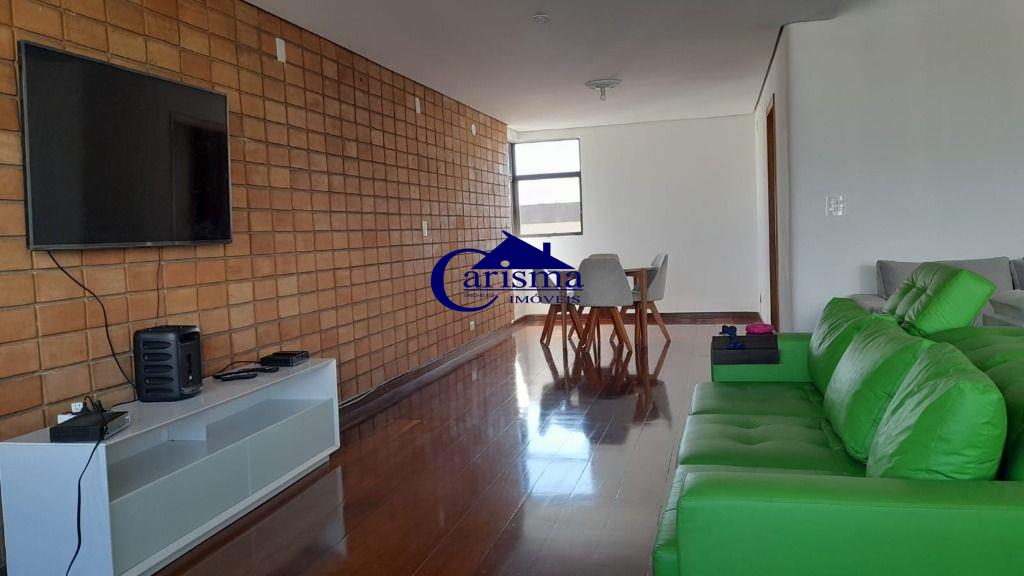 Apartamento à venda com 4 quartos, 264m² - Foto 3