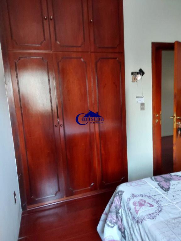 Apartamento à venda com 4 quartos, 200m² - Foto 4