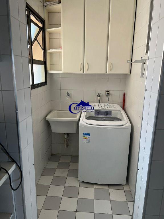 Apartamento à venda com 3 quartos, 82m² - Foto 17