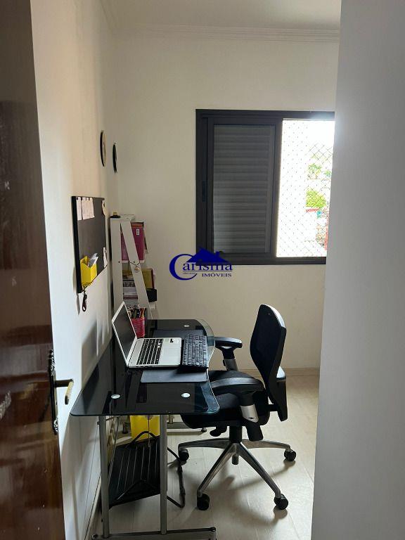 Apartamento à venda com 3 quartos, 82m² - Foto 15