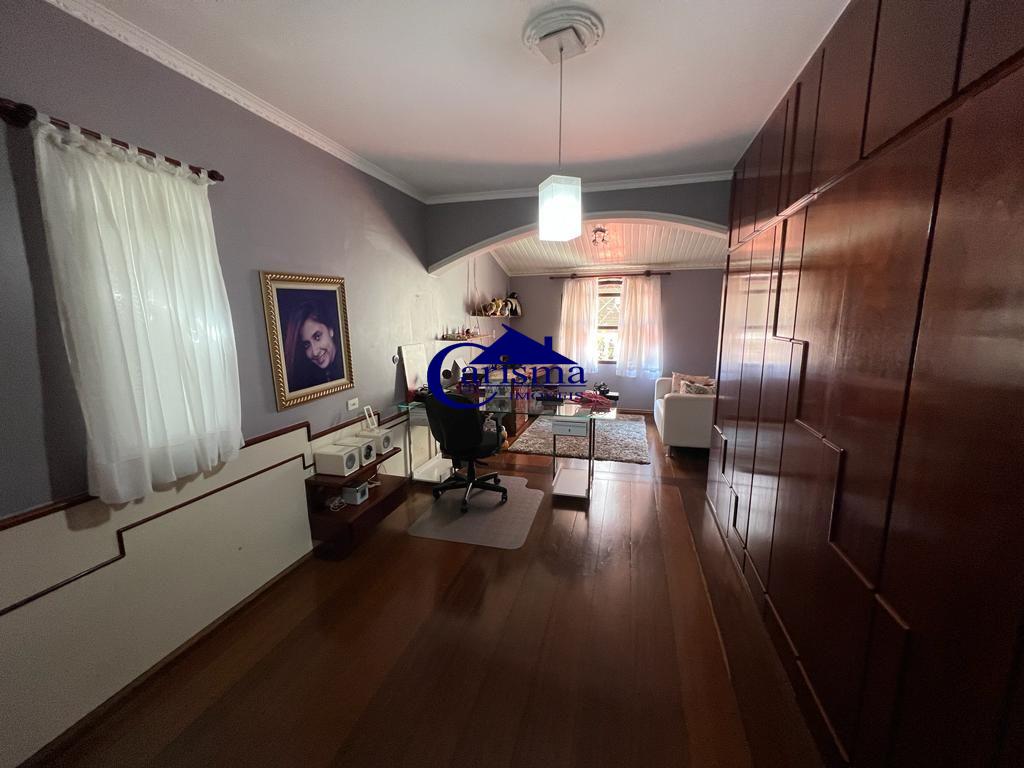 Sobrado à venda com 2 quartos, 220m² - Foto 5