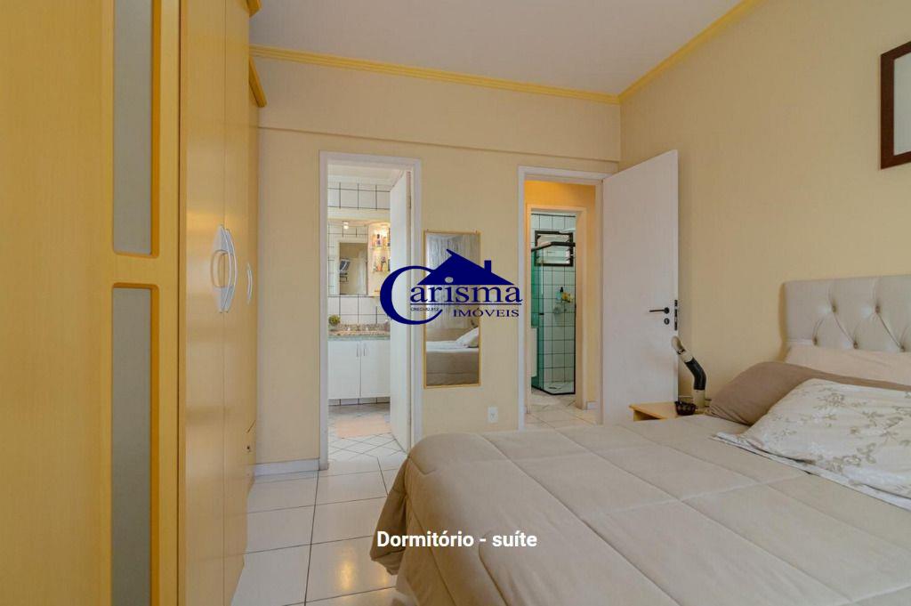 Apartamento à venda com 3 quartos, 82m² - Foto 11