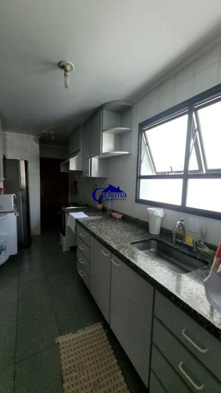 Apartamento à venda com 3 quartos, 126m² - Foto 7