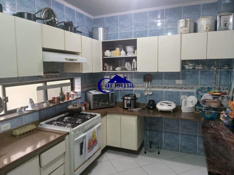 Sobrado à venda com 3 quartos, 249m² - Foto 6